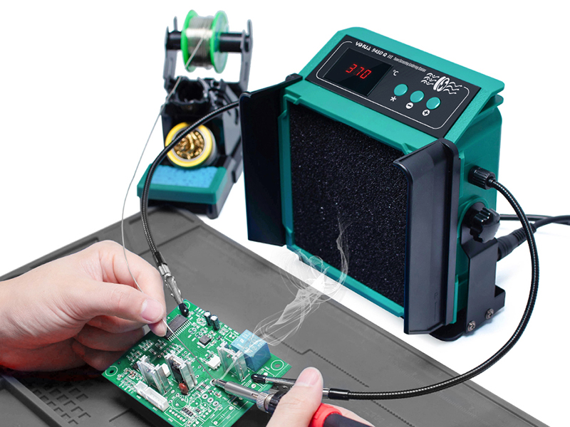 Extractor de humo de soldadura y soldador